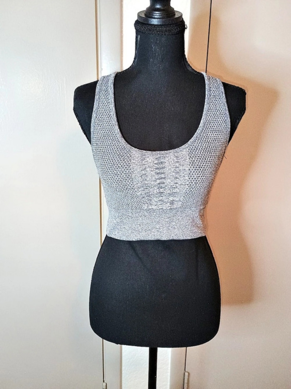 Velocity Seamless Racerback Sports Bra Gray Size Medium